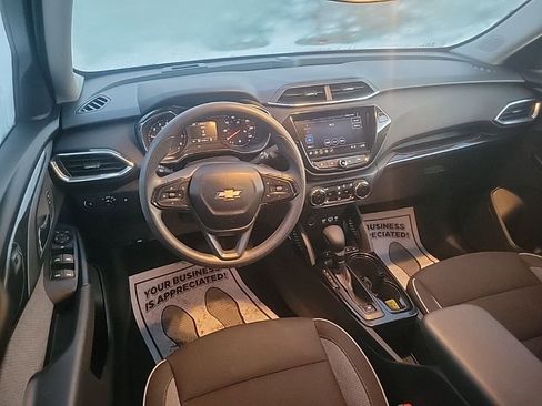 Certified 2023 Chevrolet TrailBlazer LT w/ Convenience Package image 7