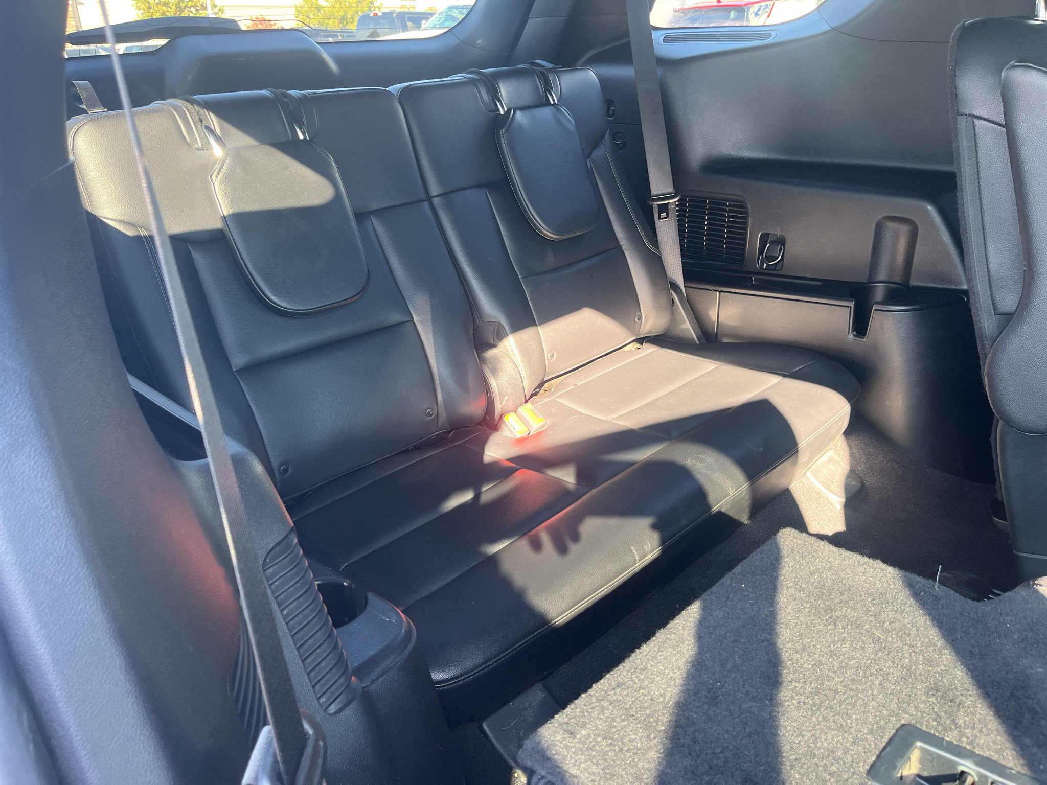 Used 2020 Ford Explorer XLT w/ Equipment Group 202A RWD image 29
