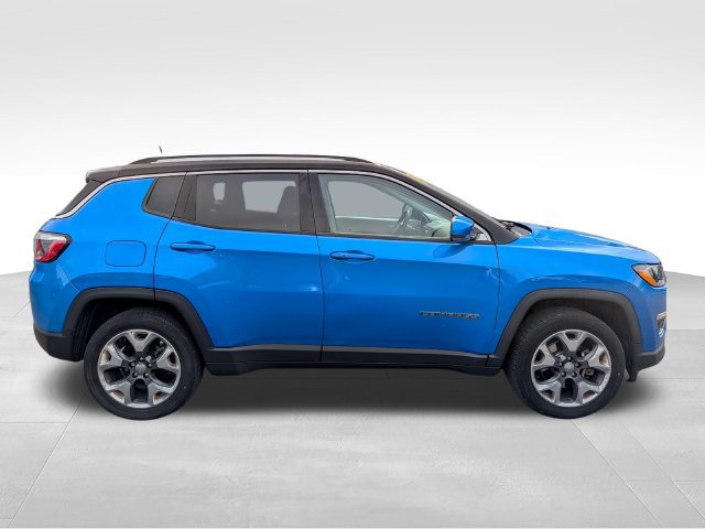 Used 2018 Jeep Compass Limited w/ Navigation Group AWD/4WD image 8