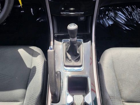 Used 2016 Honda Accord LX-S image 14