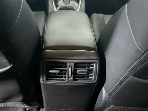 Used 2015 Nissan Rogue SL FWD image 27