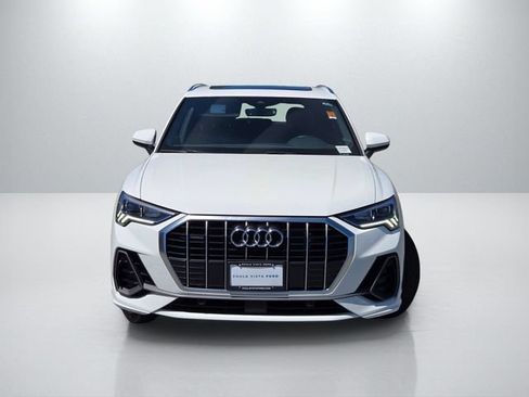 Used 2024 Audi Q3 2.0T Premium AWD/4WD image 2