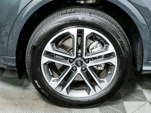 New 2026 Audi Q5 Premium AWD/4WD image 40