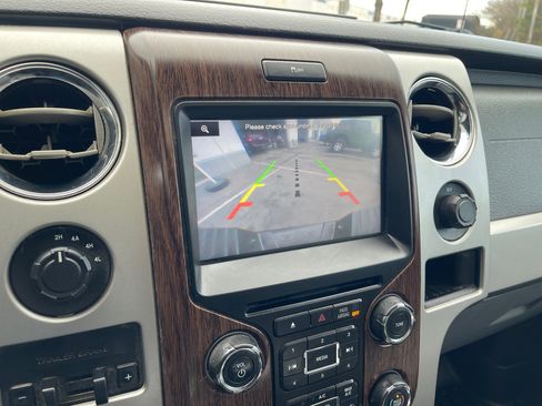 Used 2013 Ford F150 Lariat w/ Luxury Equipment Group image 17