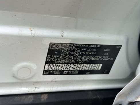 Used 2024 Toyota RAV4 XLE image 14