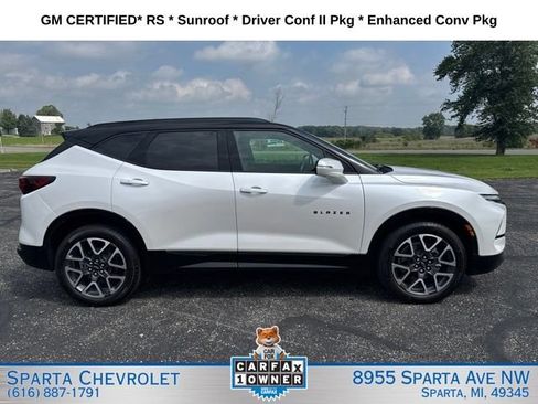 Used 2025 Chevrolet Blazer RS w/ Driver Confidence II Package AWD/4WD image 2