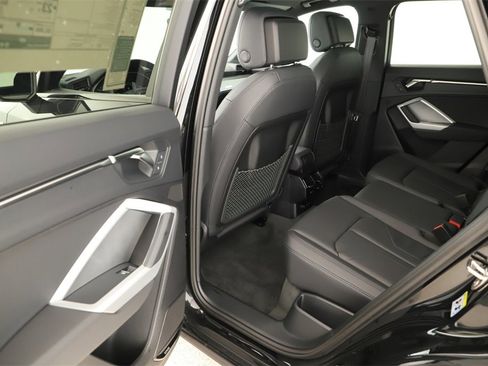 New 2025 Audi Q3 2.0T Premium image 27