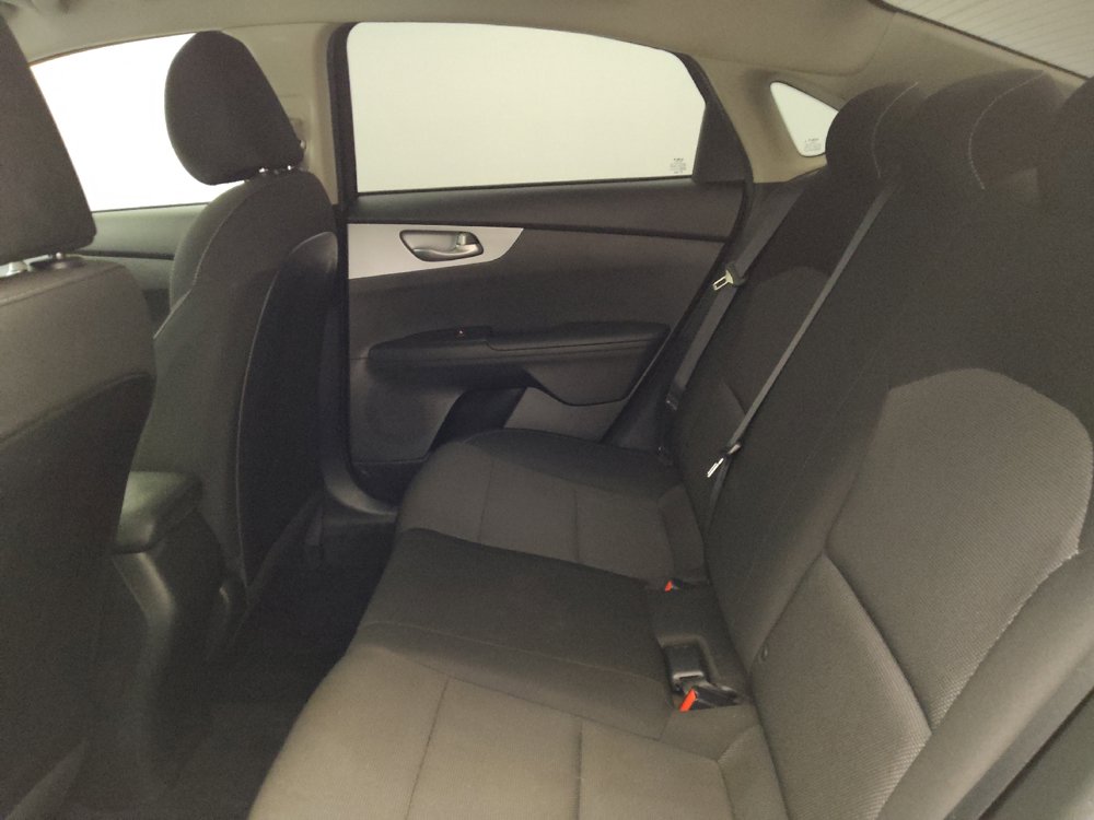 Used 2023 Kia Forte LX FWD image 18