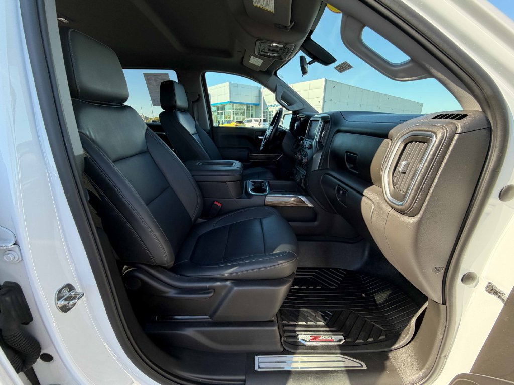 Used 2022 Chevrolet Silverado 1500 LT Trail Boss w/ LT Trail Boss Premium Package AWD/4WD image 25