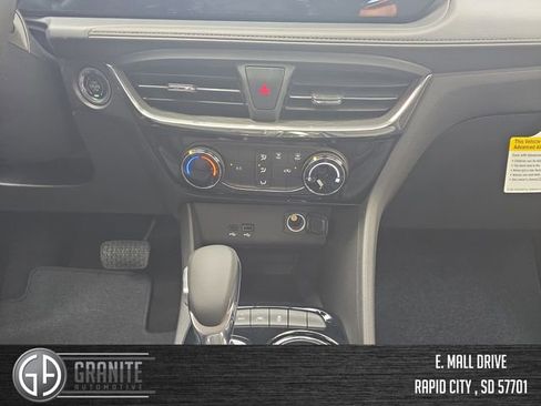 New 2026 Buick Encore GX Sport Touring w/ Black Roof Package image 18