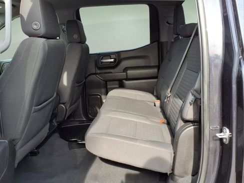 Used 2022 Chevrolet Silverado 1500 Custom AWD/4WD image 12