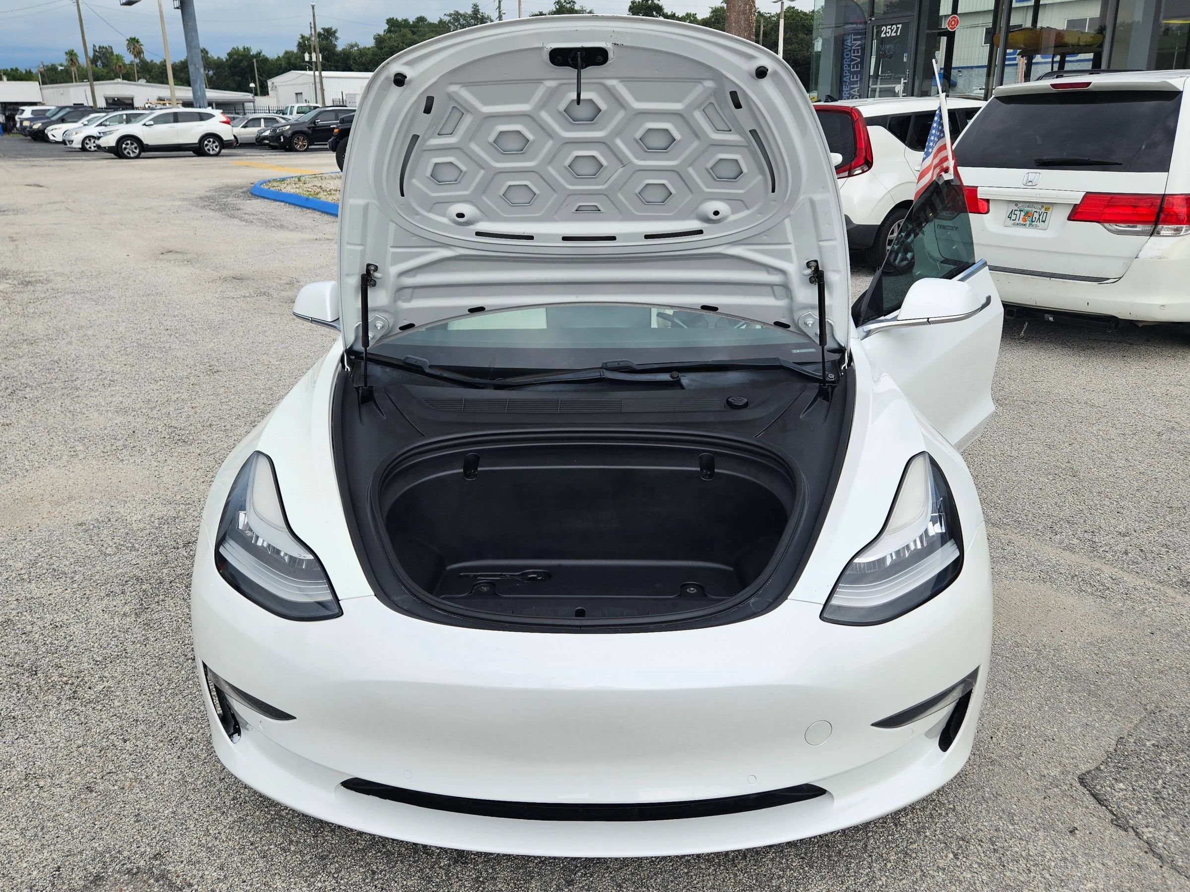 Used 2020 Tesla Model 3 Long Range AWD/4WD image 16