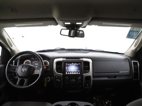 Used 2017 RAM 1500 Big Horn image 13