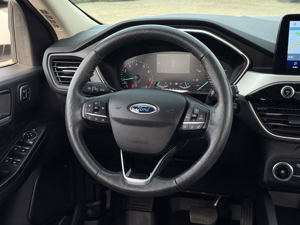 Certified 2020 Ford Escape SEL AWD/4WD image 6