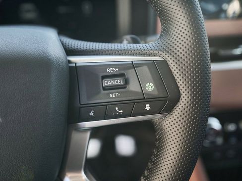 New 2026 Mitsubishi Outlander SEL FWD image 43