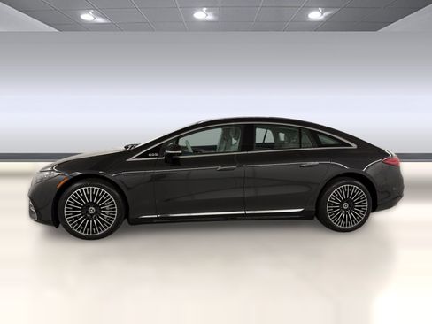 Certified 2023 Mercedes-Benz EQS 450+ 4MATIC Sedan image 2
