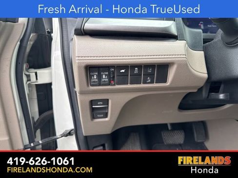 Used 2018 Honda Odyssey EX-L image 17