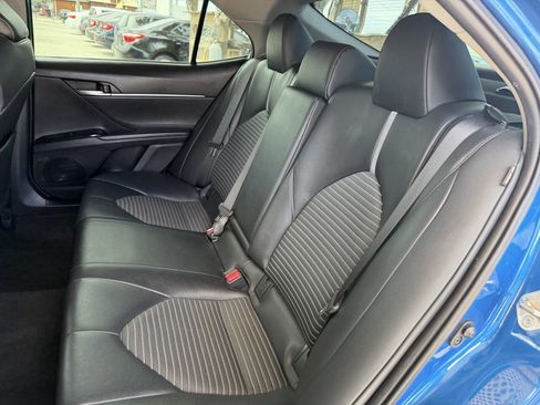 Used 2020 Toyota Camry SE image 24