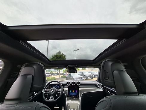 Certified 2025 Mercedes-Benz GLC 43 AMG 4MATIC image 23