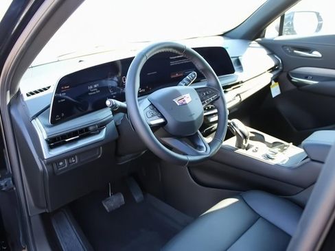 New 2025 Cadillac XT4 Premium Luxury w/ Cold Weather Package image 10