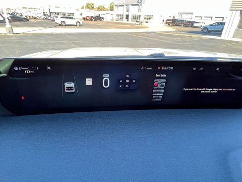 New 2026 Ford Expedition Active image 9