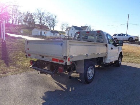 Used 2017 Ford F250 XL image 5