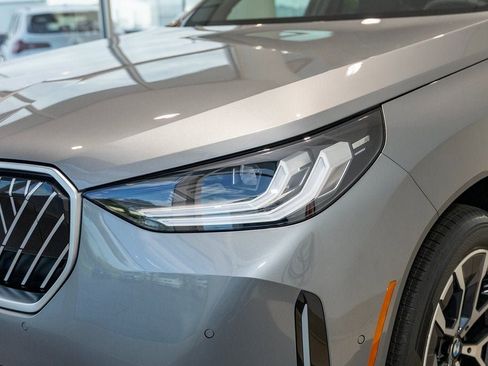 Used 2026 BMW X3 xDrive30 w/ Convenience Package AWD/4WD image 8