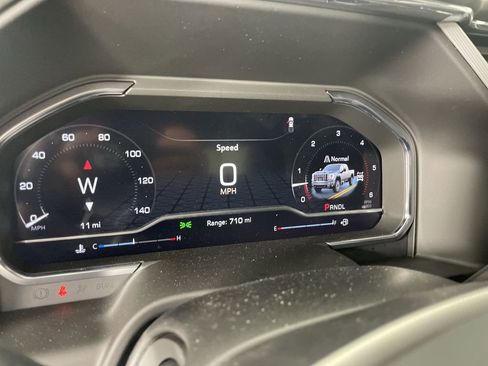 New 2025 GMC Sierra 2500 Denali w/ Denali Reserve Package image 12