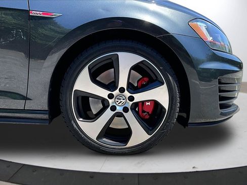 Used 2017 Volkswagen GTI Autobahn FWD image 33