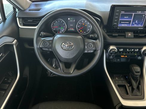 Used 2022 Toyota RAV4 XLE w/ Convenience Package FWD image 13