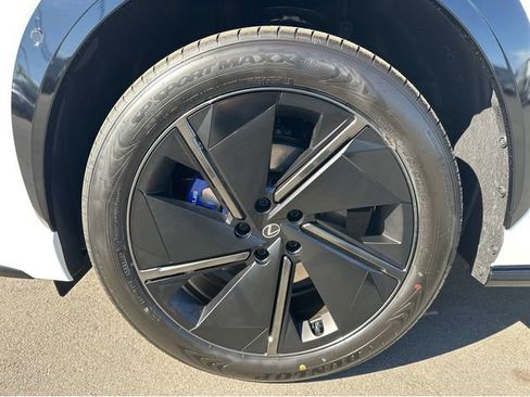 Certified 2026 Lexus RZ 450e AWD w/ Luxury Package image 30