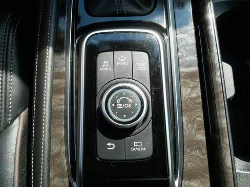 Certified 2024 Nissan Armada Platinum AWD/4WD image 31