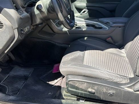Used 2019 Dodge Challenger SXT w/ Blacktop Package image 10