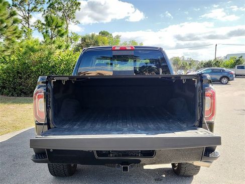 Used 2018 GMC Sierra 1500 Denali image 5
