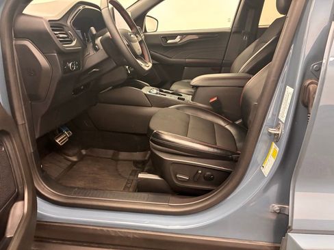 Certified 2023 Ford Escape ST-Line Select w/ Tech Pack #1 image 21