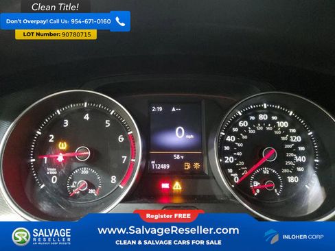 Used 2015 Volkswagen Golf 4-Door image 12