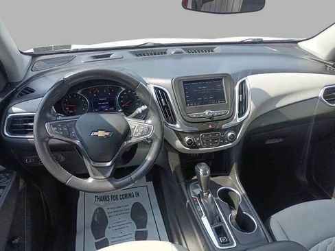 Used 2021 Chevrolet Equinox LT w/ Driver Convenience Package FWD image 29