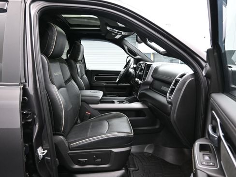 Used 2022 RAM 2500 Laramie AWD/4WD image 13