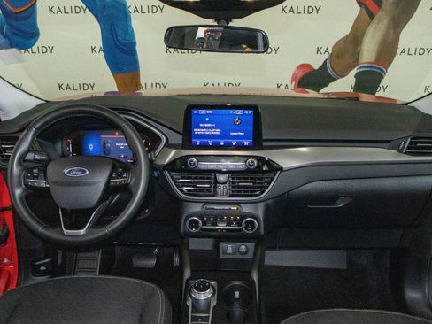 Used 2024 Ford Escape Active FWD image 3