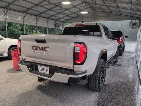Used 2026 GMC Canyon AT4 AWD/4WD image 8