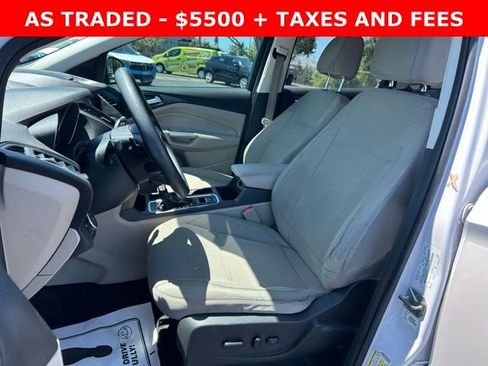 Used 2017 Ford Escape SE w/ Equipment Group 201A image 14