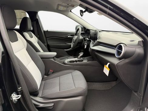 New 2026 Chevrolet Trax LS w/ Driver Confidence Package FWD image 15