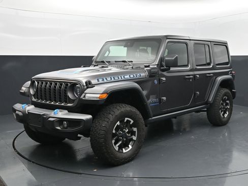 Used 2024 Jeep Wrangler Unlimited Rubicon 4xe AWD/4WD image 1