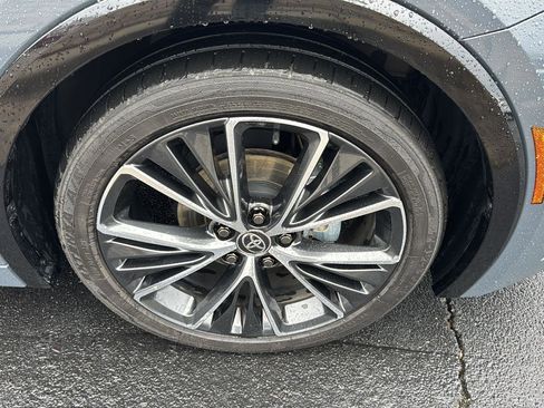 Certified 2023 Toyota Prius XLE image 34