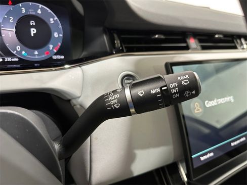 Used 2024 Land Rover Range Rover Evoque S image 17