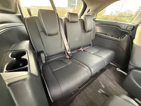 Used 2023 Honda Odyssey Elite image 15