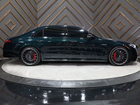 Used 2025 Mercedes-Benz S 63 AMG S w/ Rear Seat Package image 10
