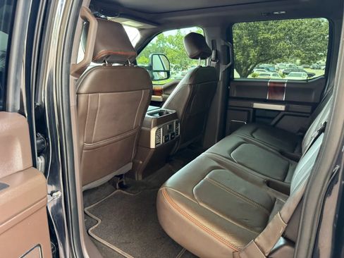 Used 2017 Ford F250 King Ranch w/ King Ranch Ultimate Package AWD/4WD image 25