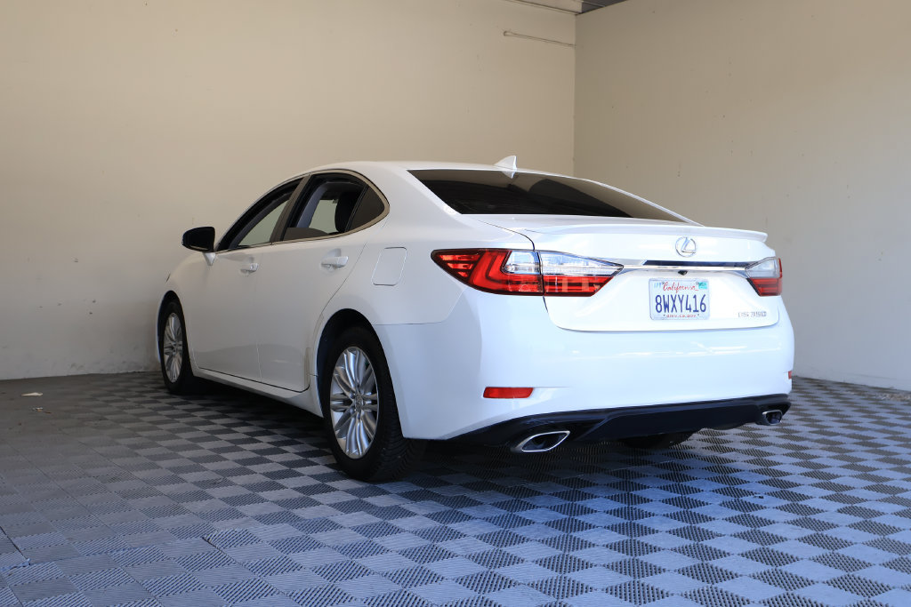 Used 2017 Lexus ES 350 w/ Accessory Package 2 FWD image 13