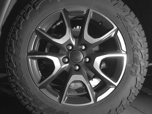 Used 2025 Jeep Compass Trailhawk image 14